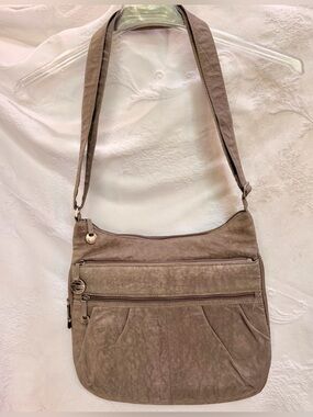 NWOT Travelon Taupe RFID Shoulder Crossbody Bag H0012